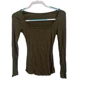 Olive green ribbed long sleeve.